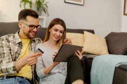 Quanto si dovrebbe avere sul conto corrente a 30 anni?